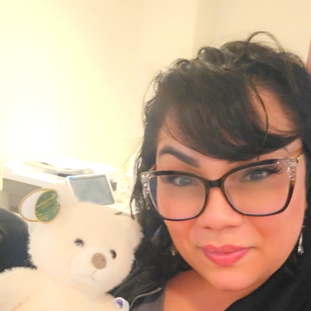 Meet your Posher, Maricela